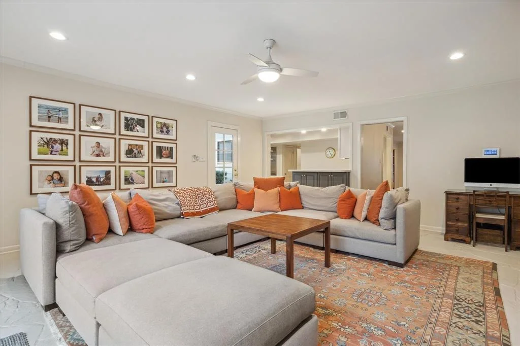 Photo of 2510 Addison Road