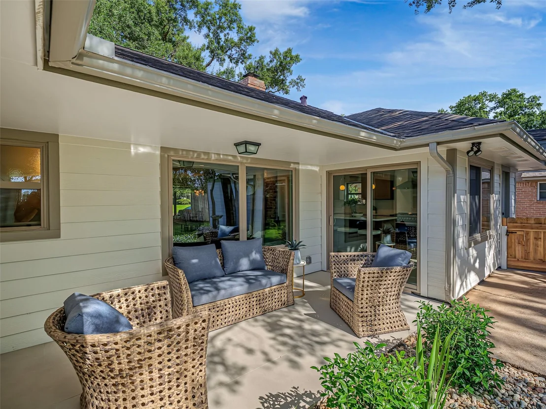 Photo of 2014 Elmgate Drive