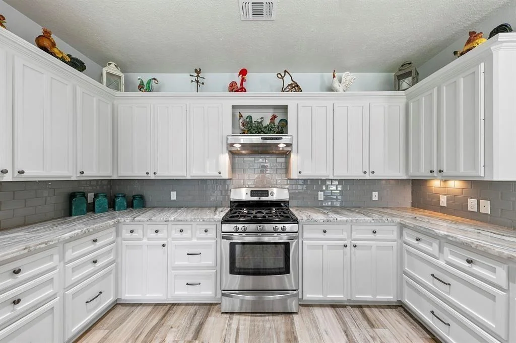 Photo of 27111 Clay Road
