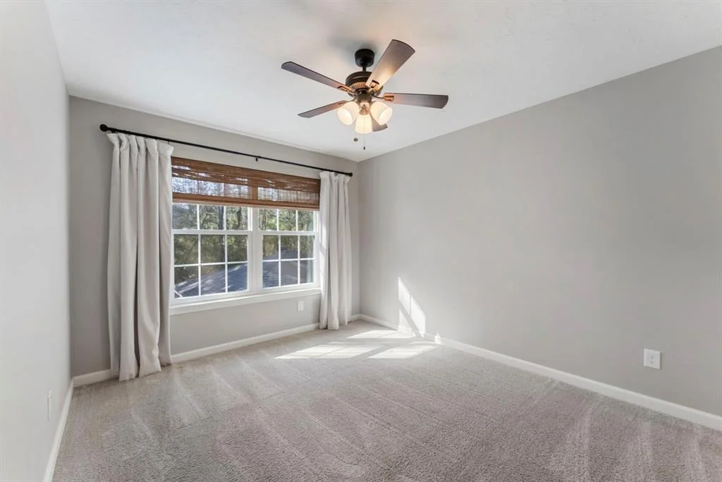 Photo of 120 W Bonneymead Circle