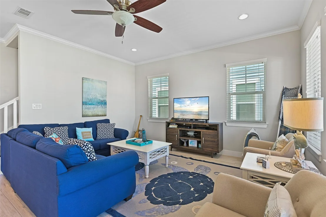 Photo of 3827 Neptune