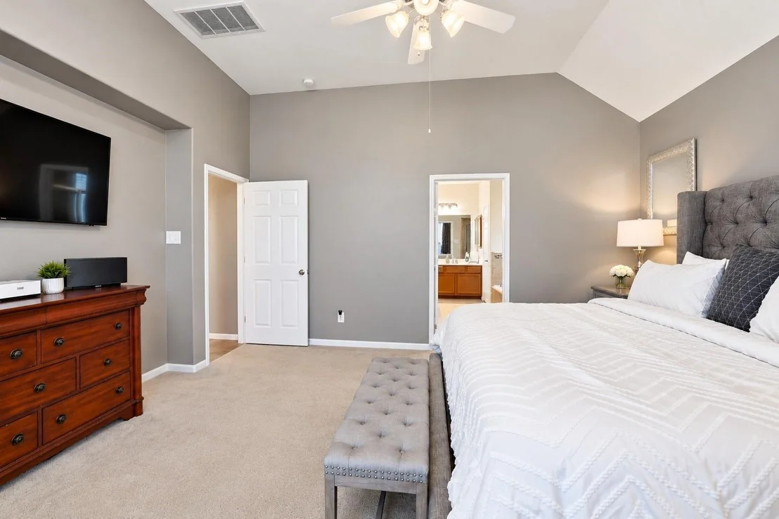 Photo of 15402 Hazen Point Drive