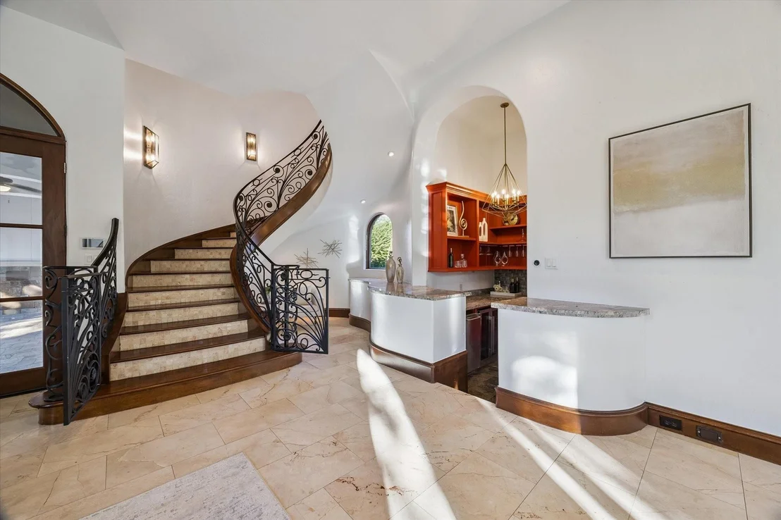 Photo of 6 N Fazio Way