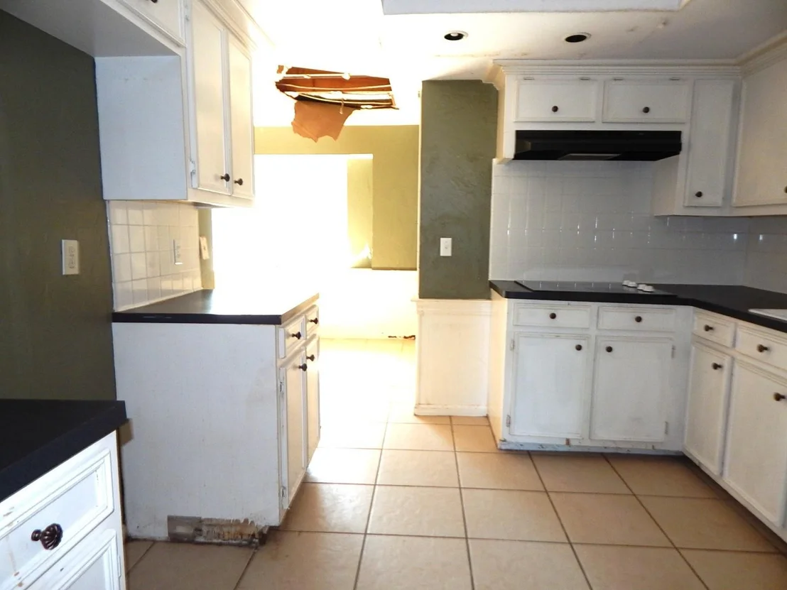 Photo of 6115 Elmgrove Road