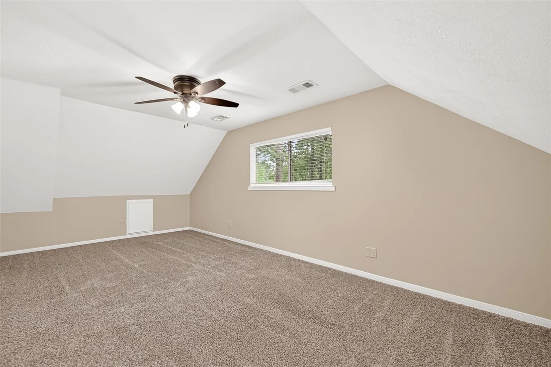 Photo of 2182 Tree Lane
