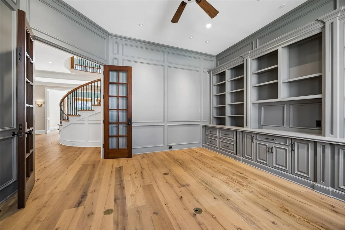 Photo of 8 Greyton Lane