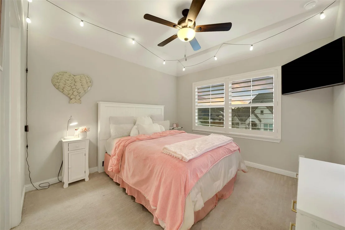 Photo of 28033 Woodland Bend Way