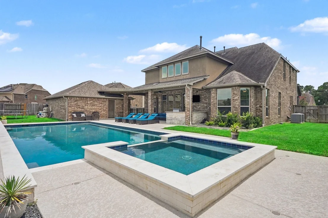 Photo of 16403 Baston Creek Drive