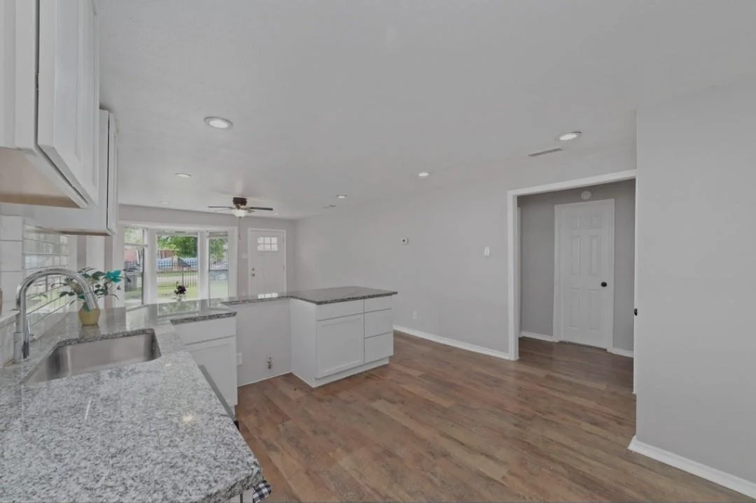 Photo of 2503 Creston Drive