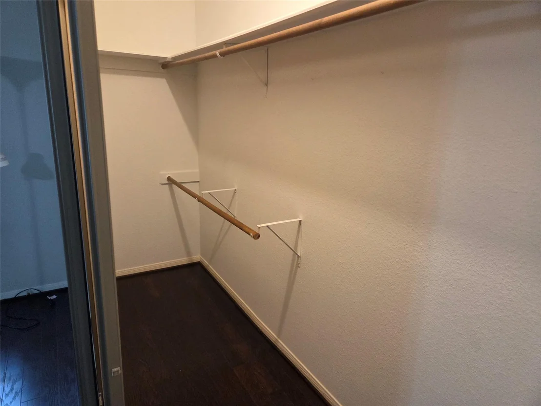 Photo of Unit 106 at 3780 Tanglewilde Street