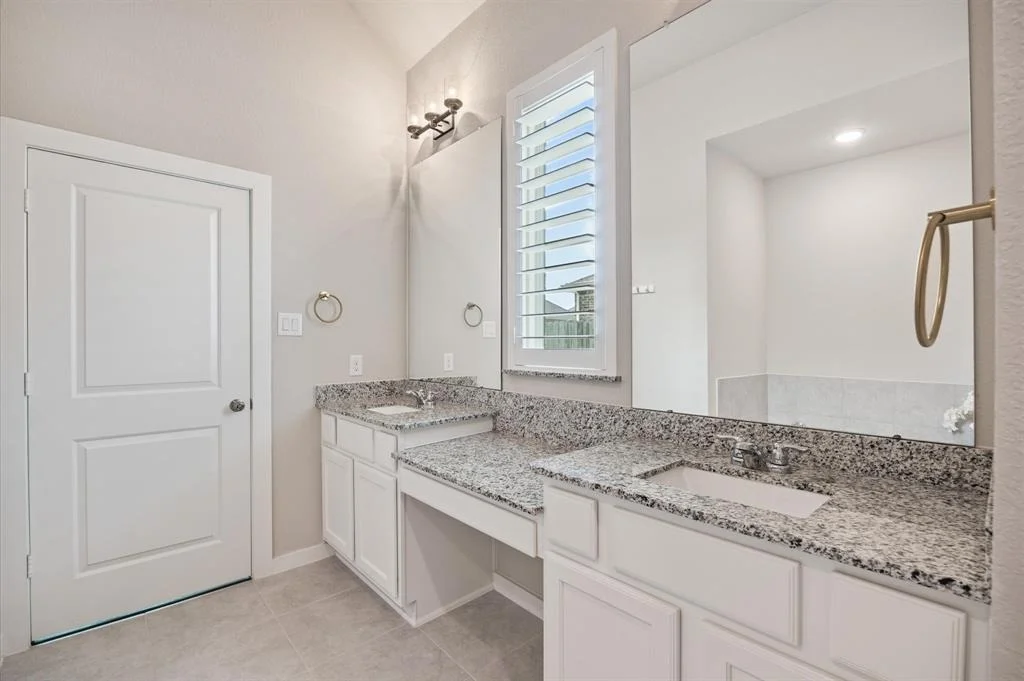 Photo of 20923 Bradley Gardens Drive