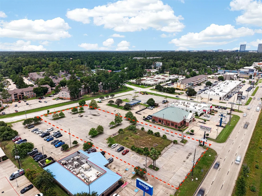 Photo of 25657 Interstate 45