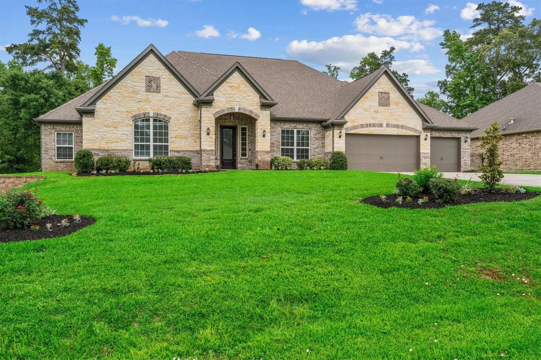 Photo of 203 Magnolia Reserve Loop