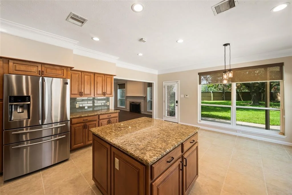 Photo of 2123 Riverside Drive