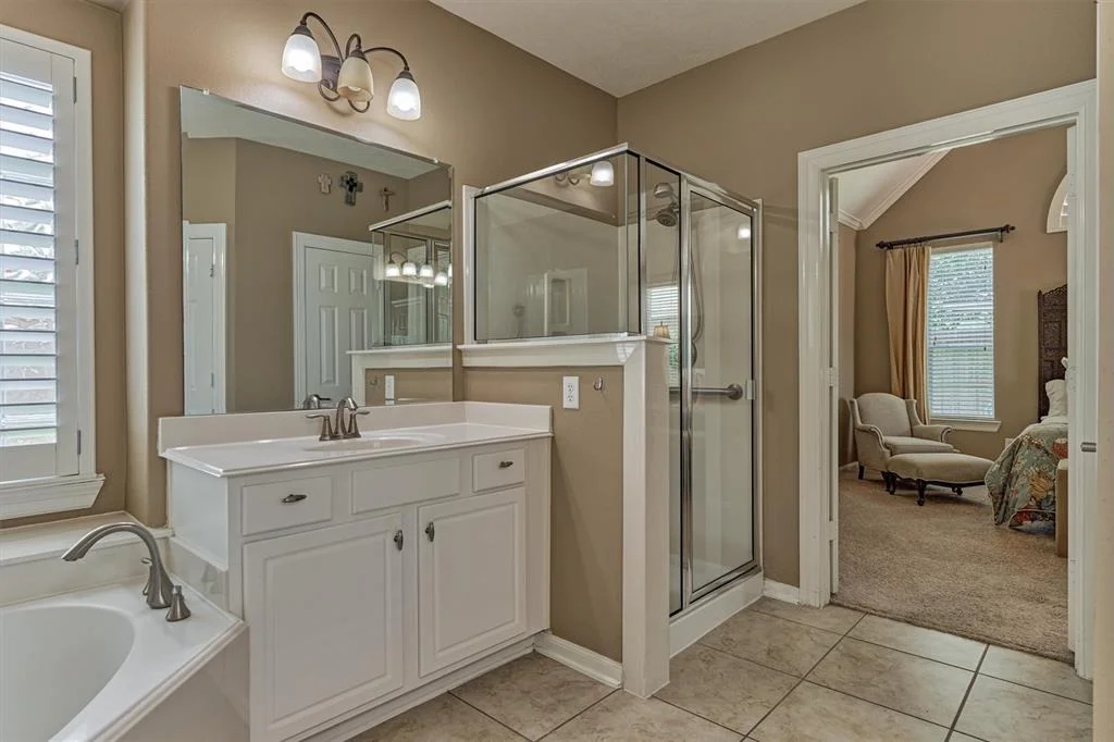 Photo of 25719 Northcrest Drive