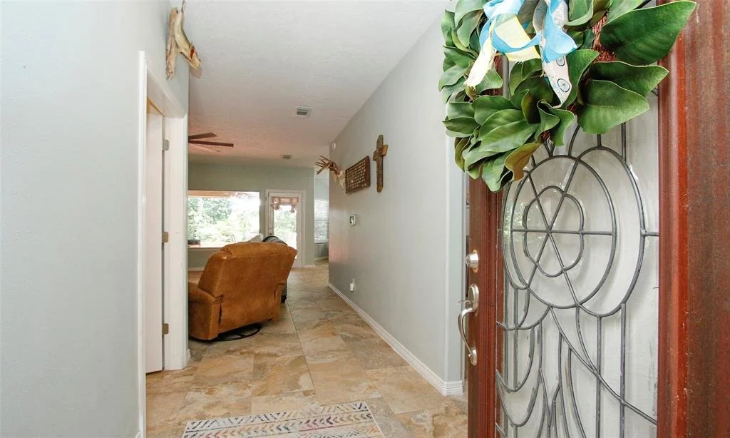 Photo of 10554 Parkside Drive