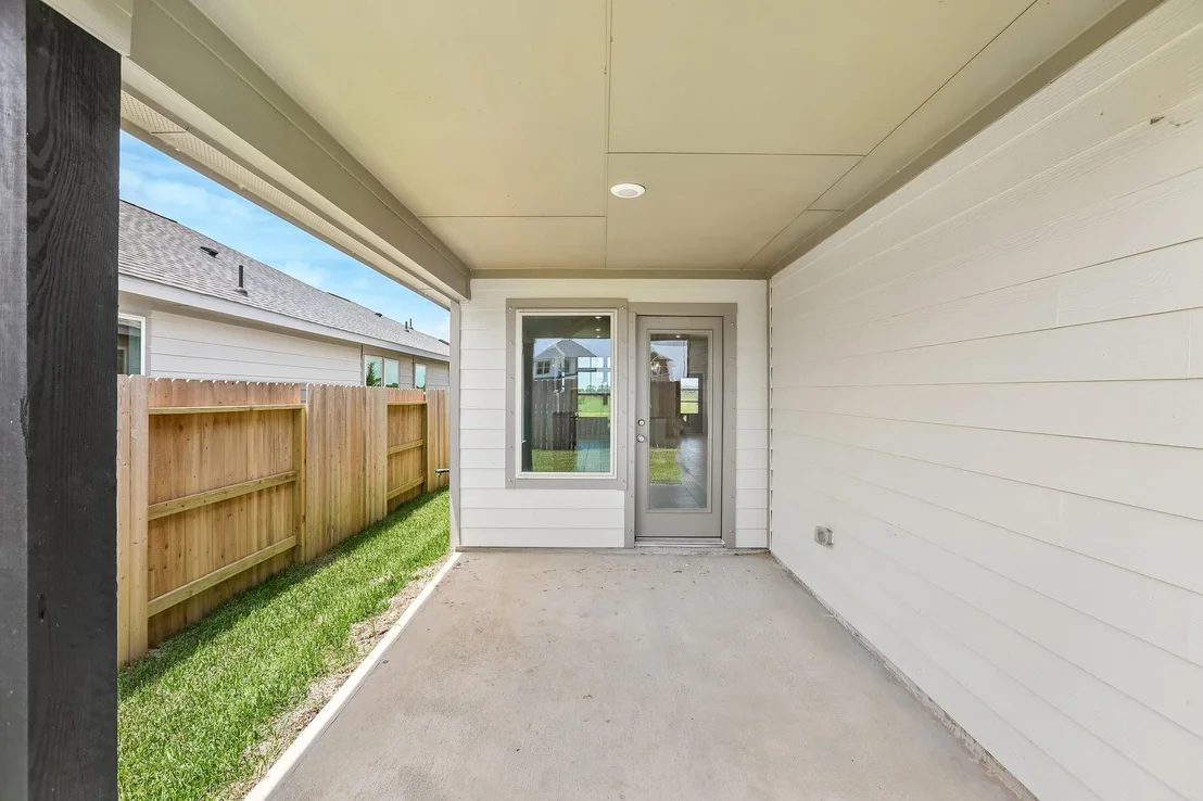 Photo of 21111 Sunlight Grove Drive