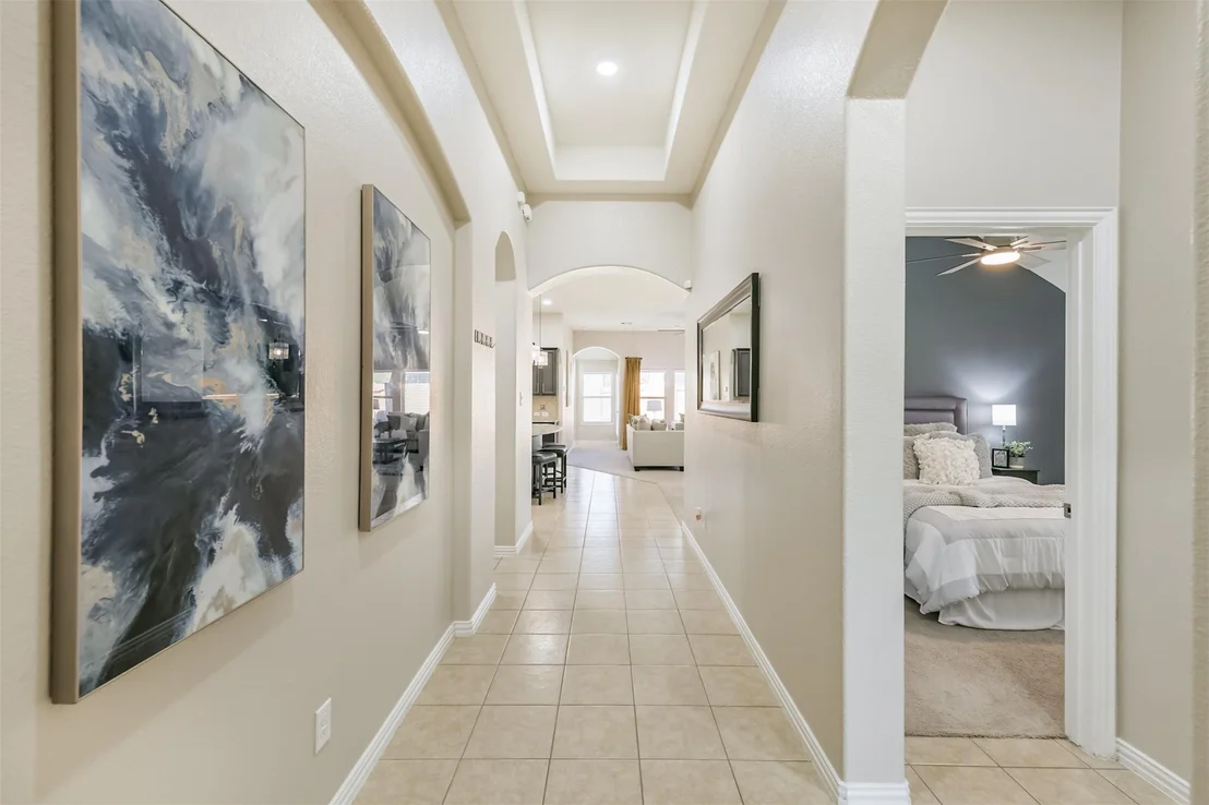 Photo of 9622 Invergarry Way