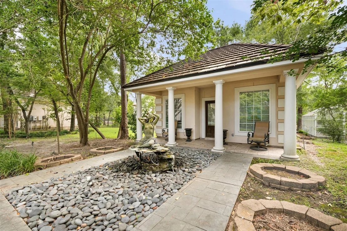 Photo of 205 Grogans Point Road