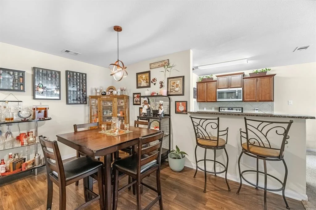 Photo of 531 Douro Drive