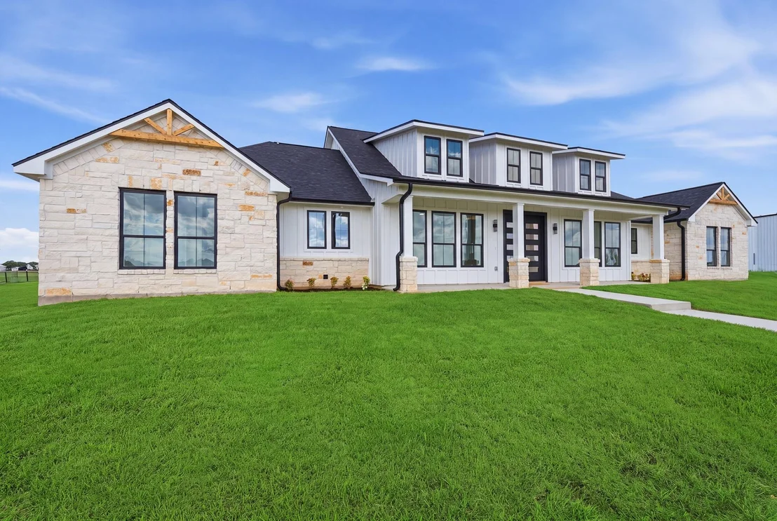 Photo of 11908 Roesler