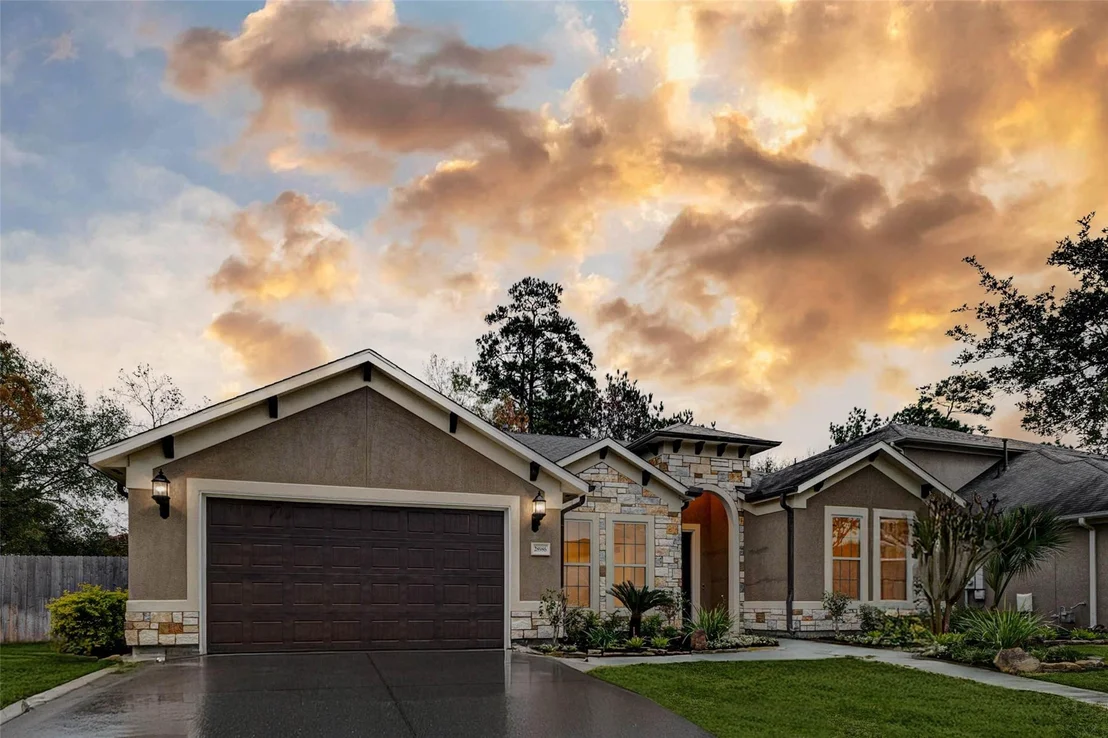 Photo of 28986 Twisted Oak Drive