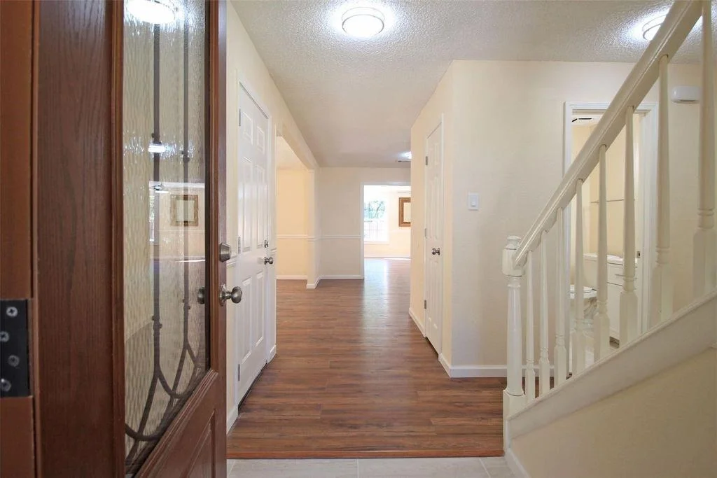 Photo of 8011 Goldengrove Drive