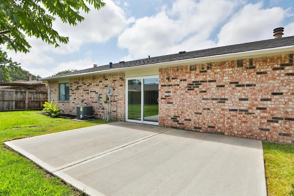 Photo of 17602 Wolf Hollow Drive