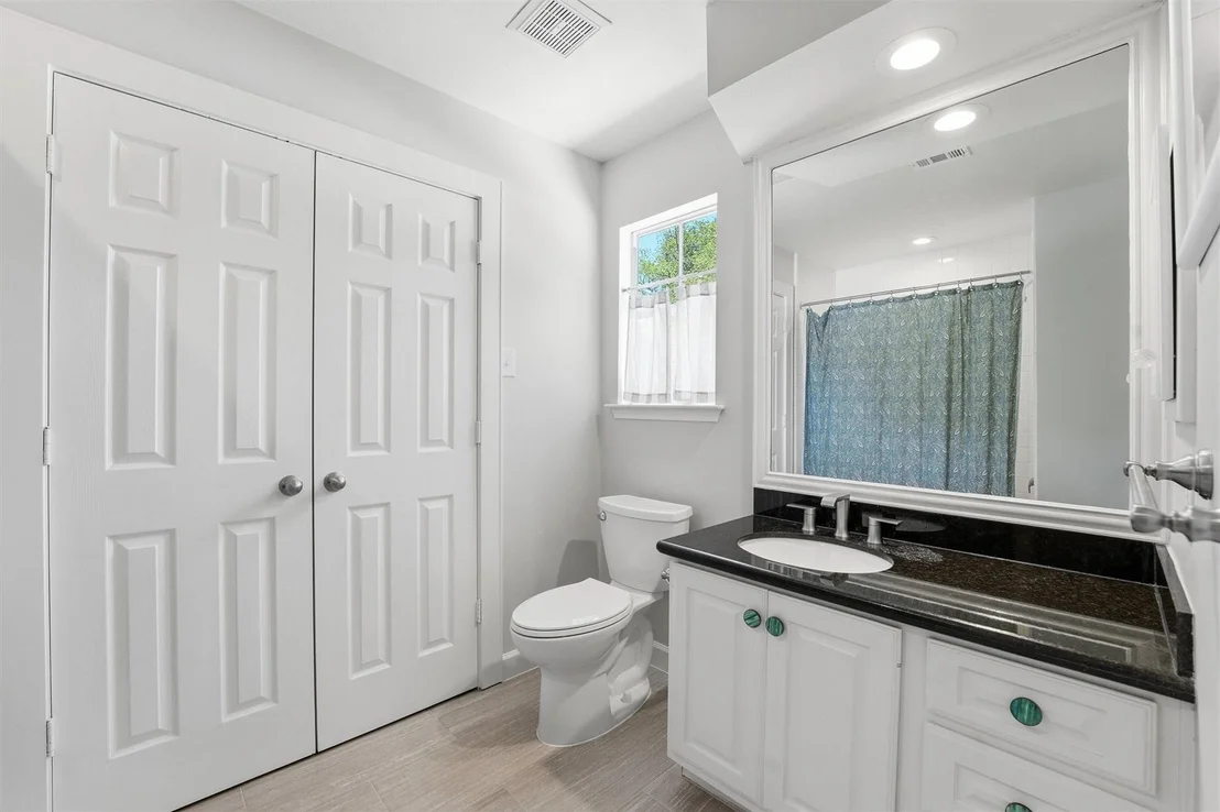 Photo of 37 Treescape Circle