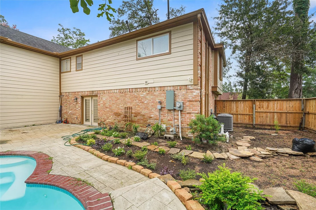 Photo of 15027 Walters Road