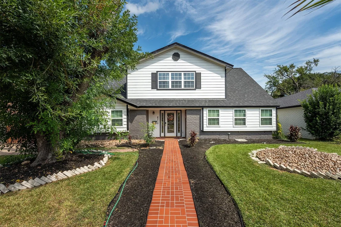 Photo of 4310 Black Locust Drive