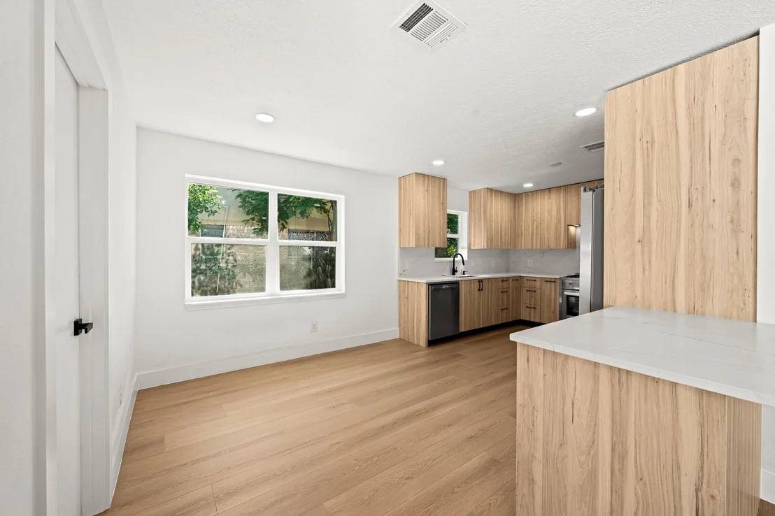 Photo of 7631 Westwind Lane