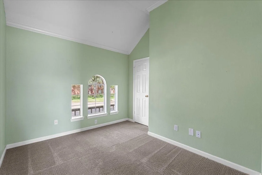 Photo of 1802 Creekside Drive
