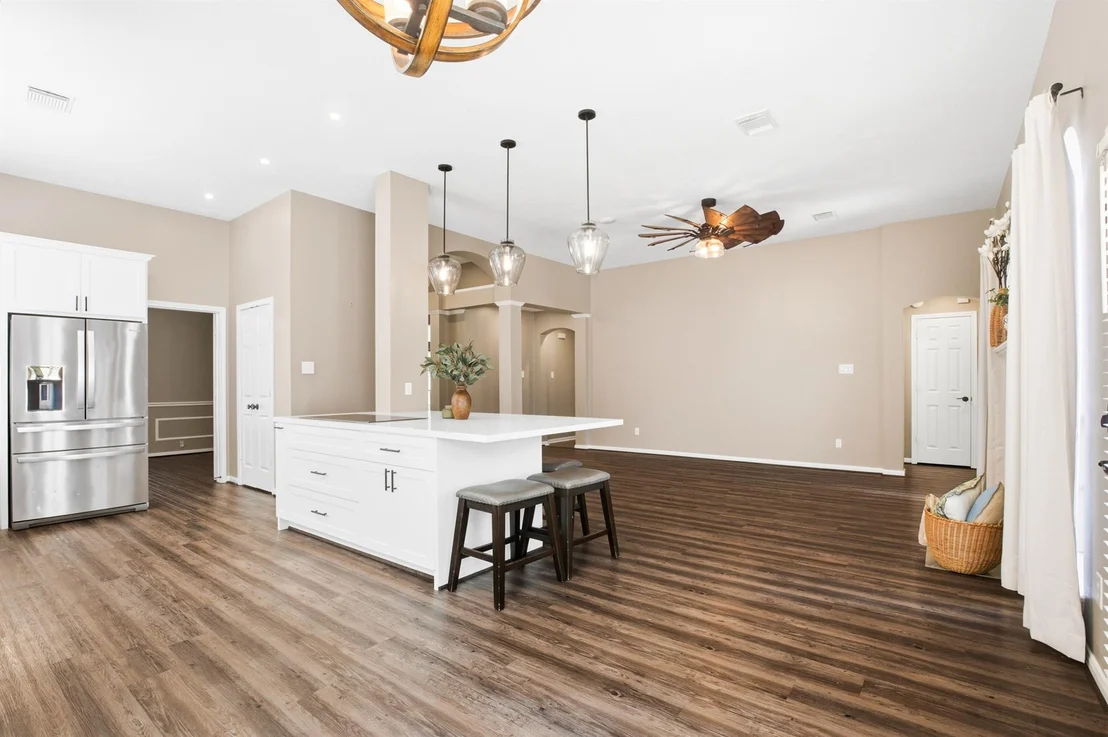 Photo of 1127 Glendale Drive