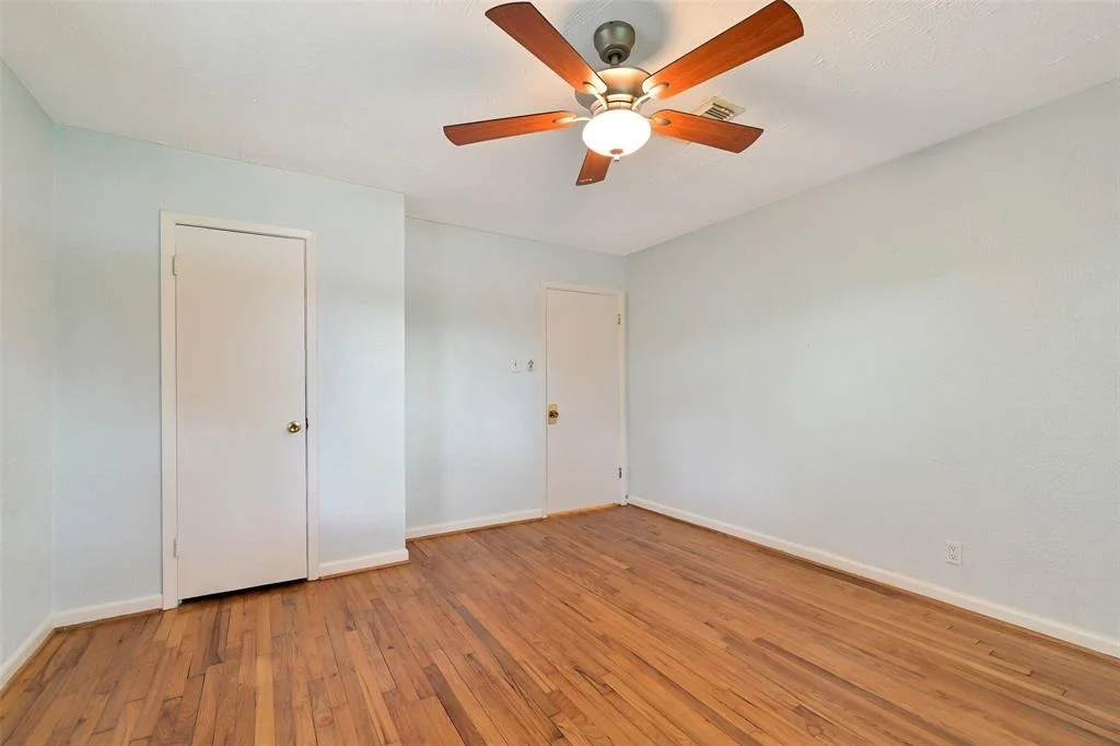 Photo of 5043 Redstart Street