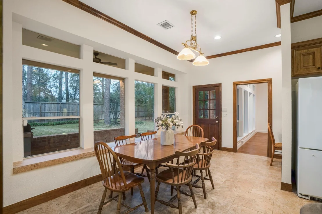 Photo of 46 Hillock Woods