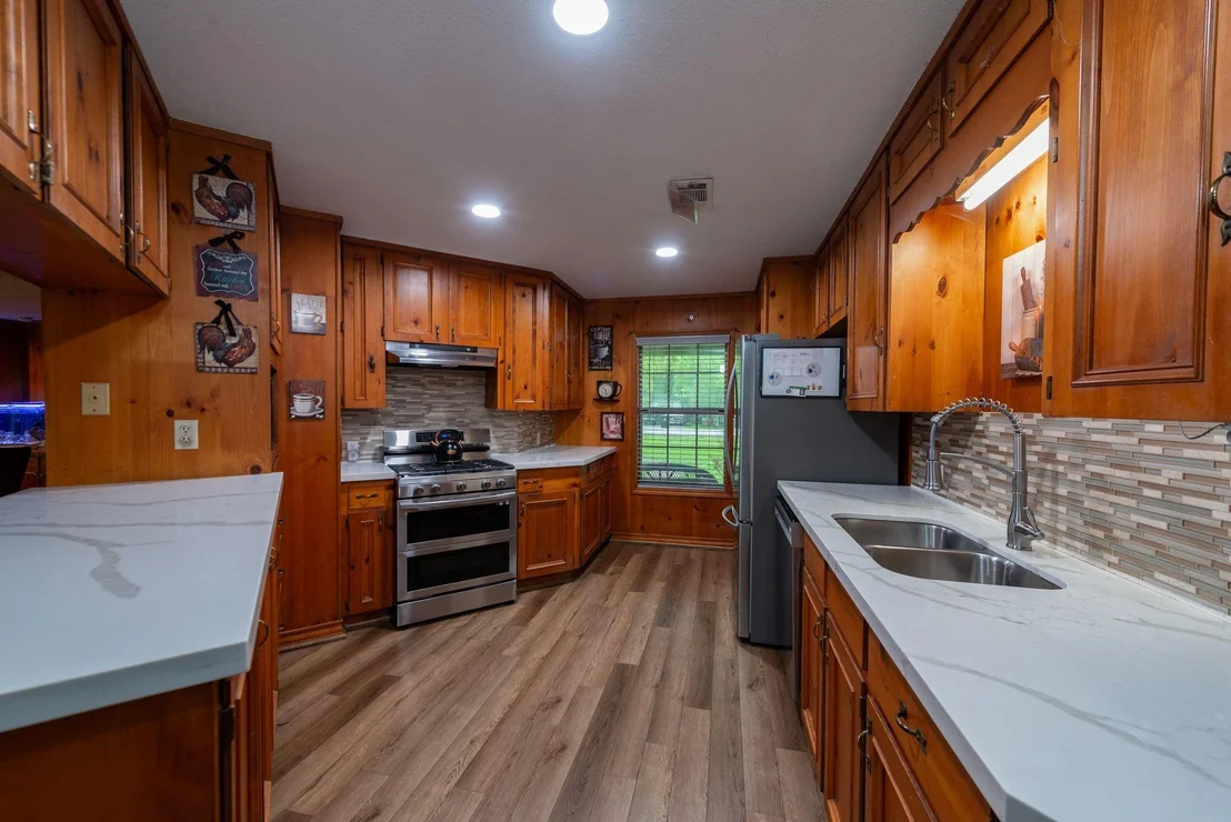 Photo of 330 N 4th Street