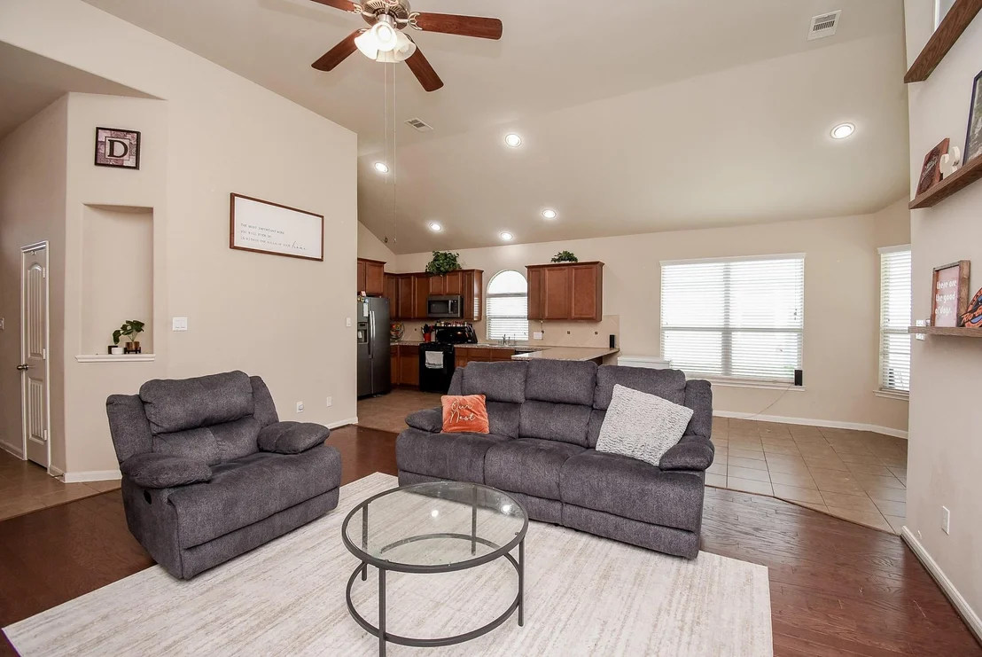 Photo of 8610 Sweet Pasture Drive
