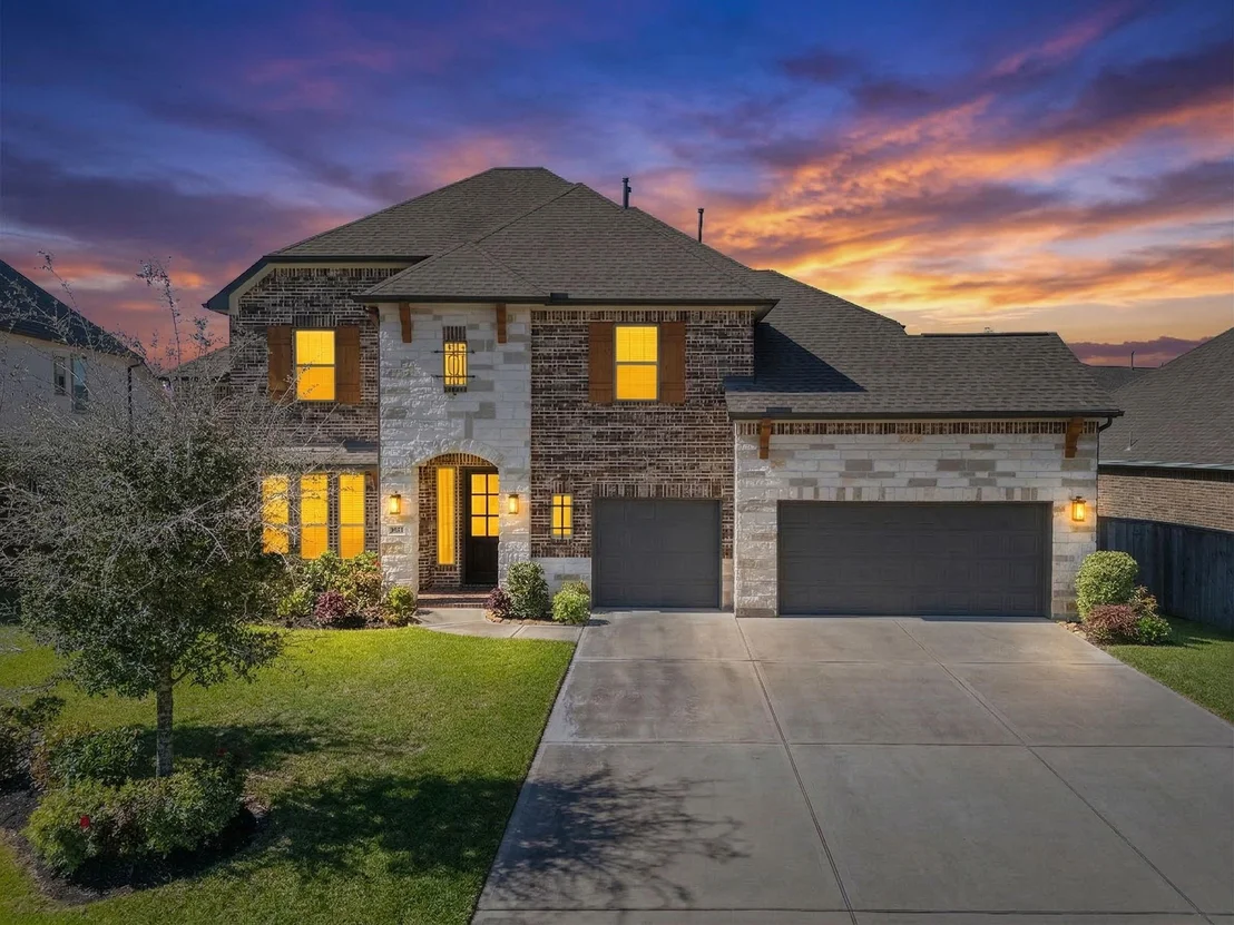 Photo of 6707 Wellbrook Falls Lane