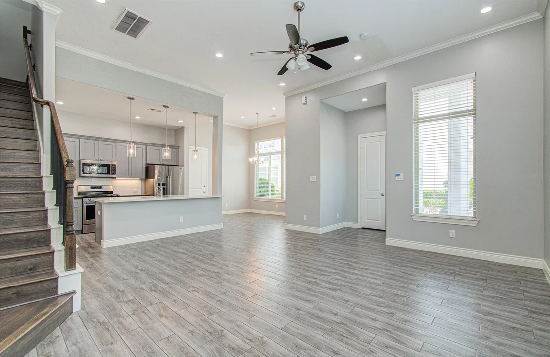 Photo of 8903 Spring Knoll Forest Drive