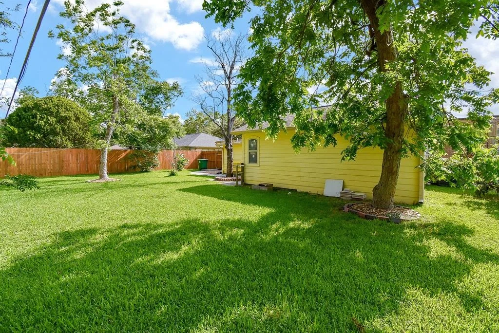 Photo of 7218 Tours Street