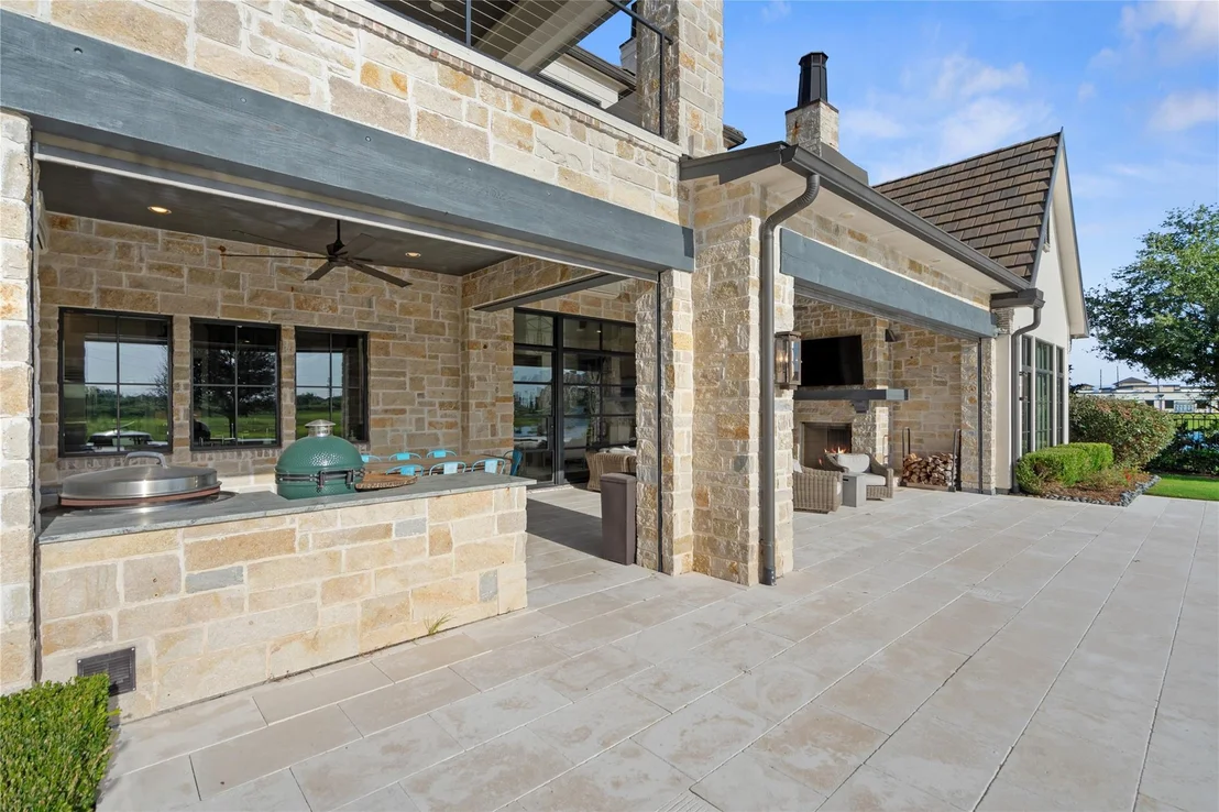 Photo of 6 Enclave Manor Drive
