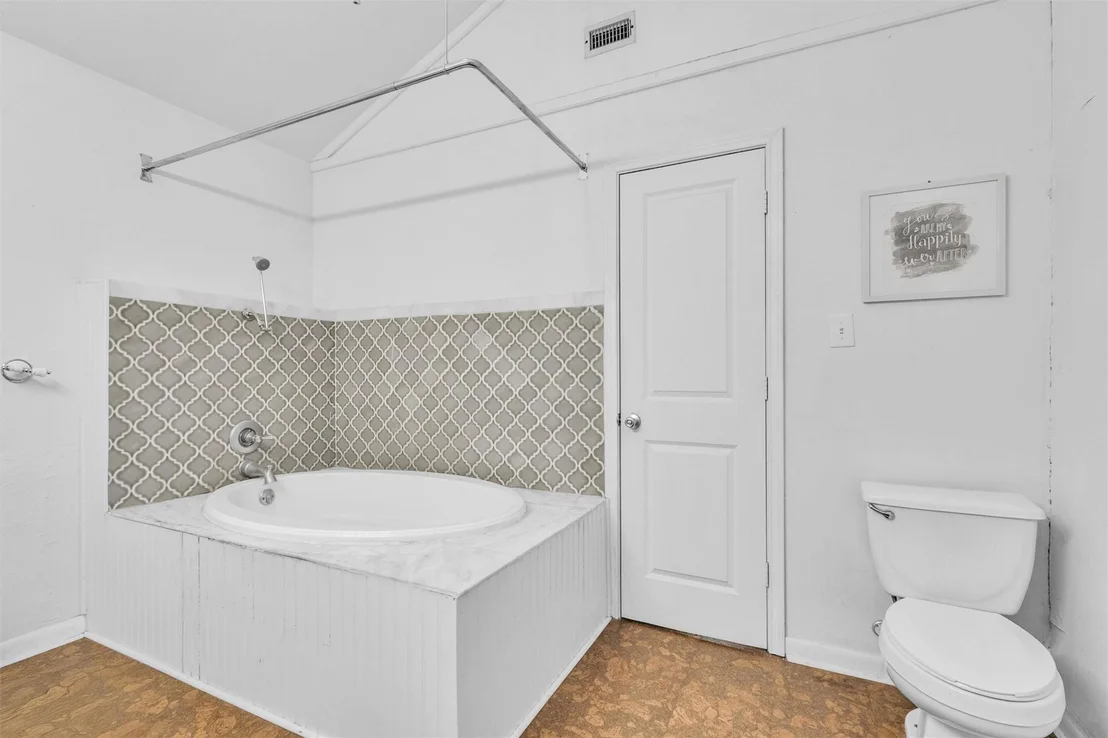 Photo of 13585 Walker Road
