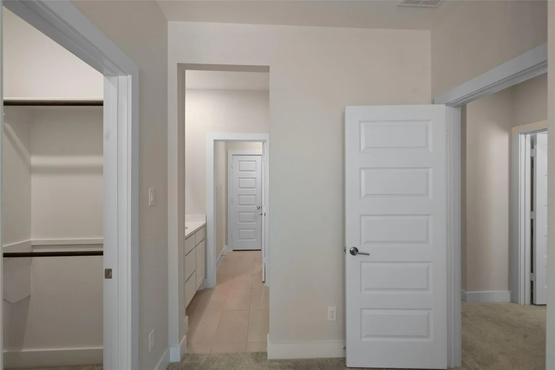 Photo of 28058 Willow Glen Drive