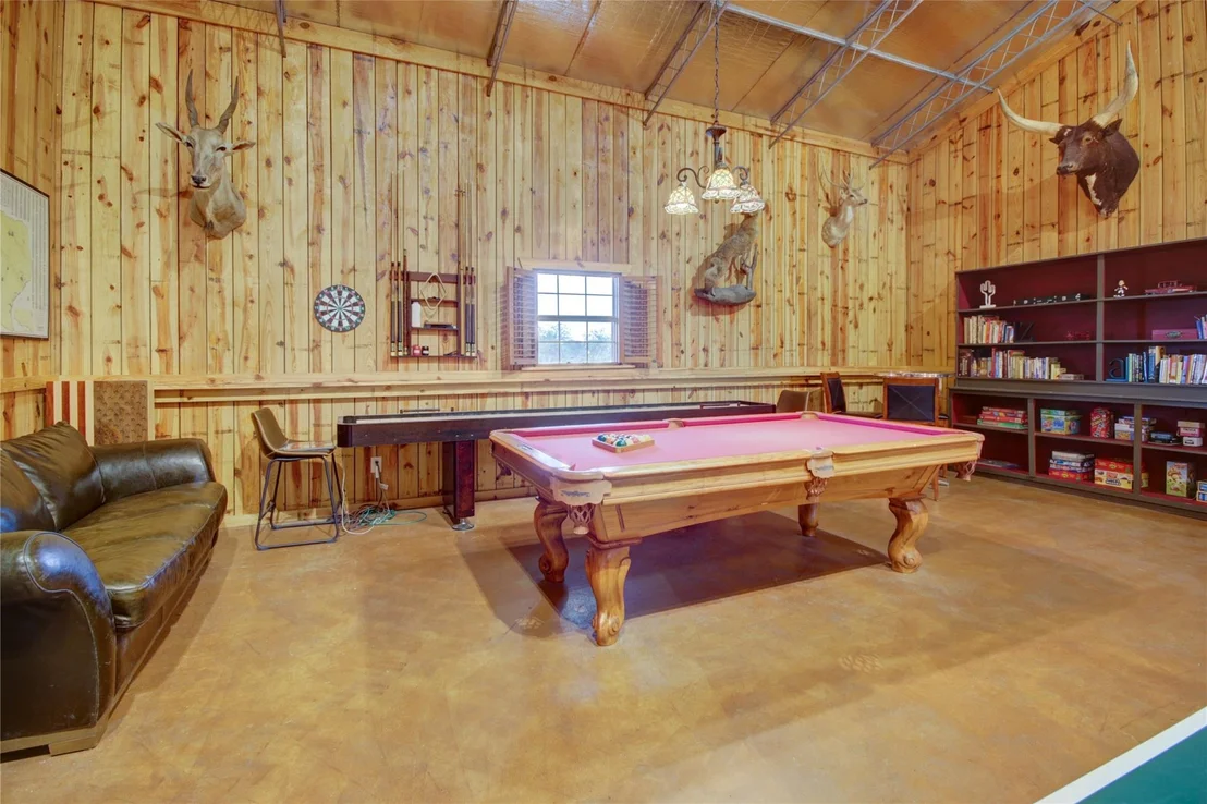 Photo of 5829 County Road 18