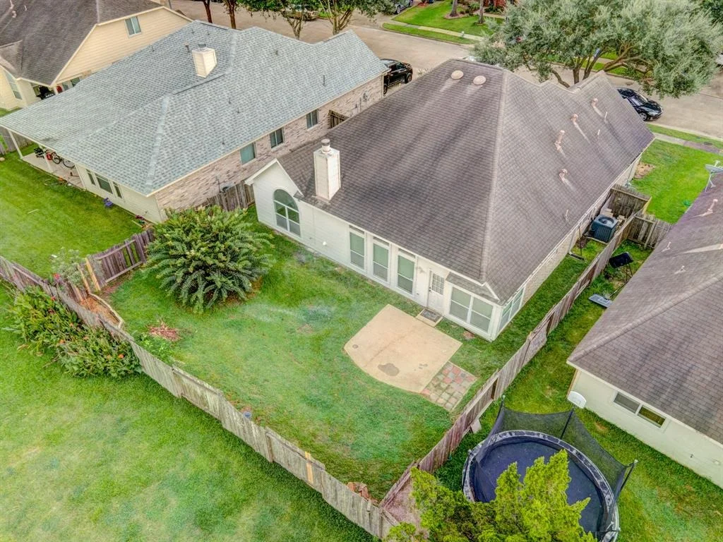 Photo of 18726 River Meadows Road