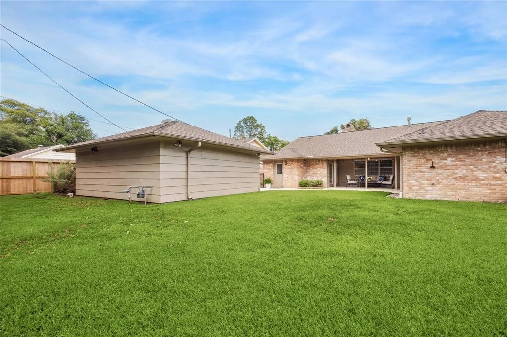 Photo of 2910 Ann Arbor Drive