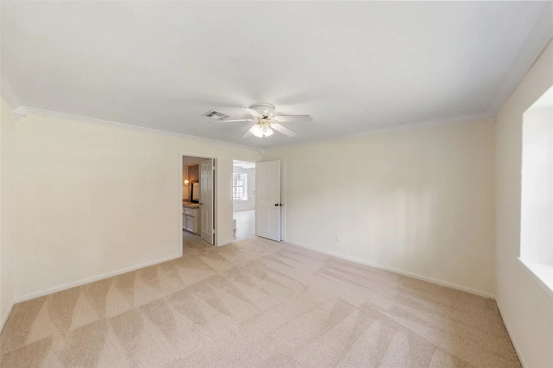 Photo of 6315 Hickorycrest Drive