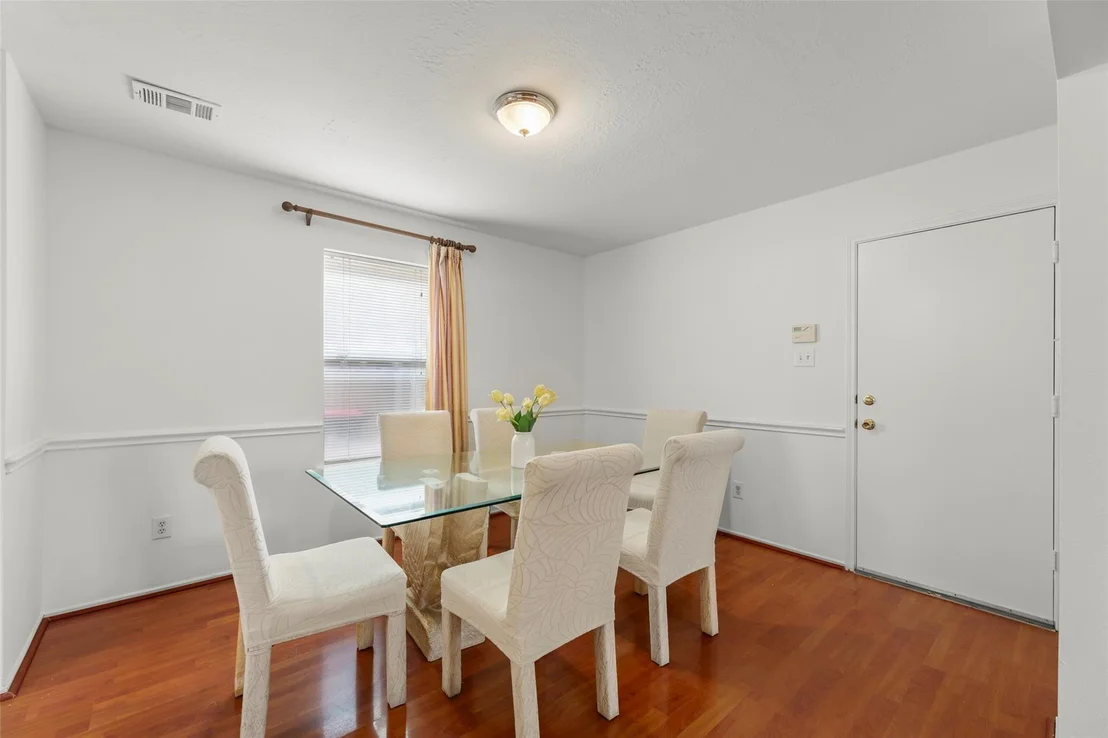 Photo of 8252 Golf Green Circle
