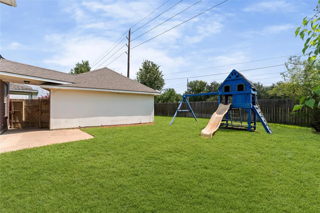 Photo of 5002 Cedar Spring Drive